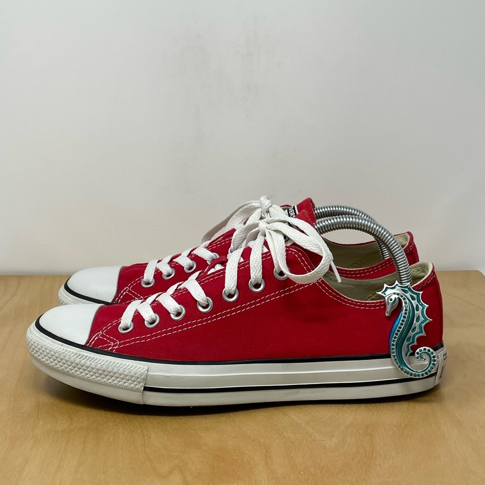 Converse Chuck Taylor All Star Low Top Sneakers Red Unisex W11/M9